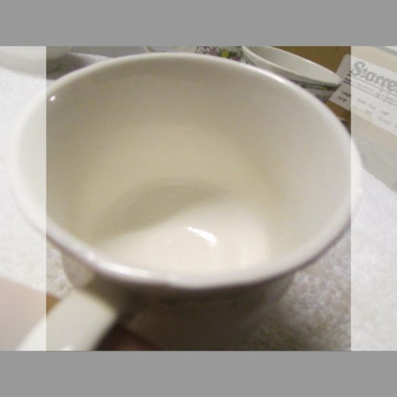 Lot of 7 Rare Shell Pattern Hankook Multi Color On White Folk Floral Coffee Cups - Picture 6 of 13